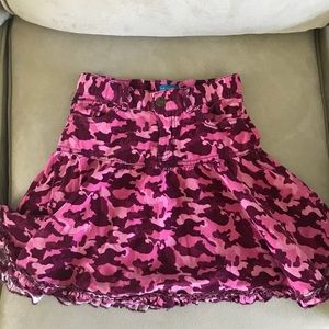 Girls corduroy skirt. Children’s Place. Size 6